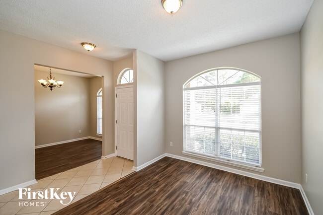 Photo - 2985 Chase Ridge Dr