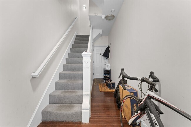 Photo - 6 W Cottage St Unit 1