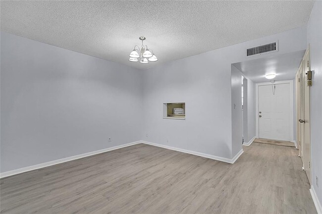Photo - 5320 NW 11th St