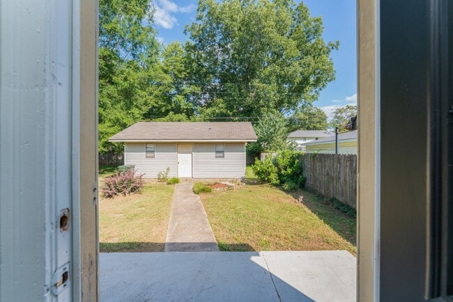 Photo - Move-In Ready Comfort – 4 Bed, 2 Bath!