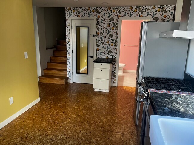 Photo - 5056 Renton Ave S