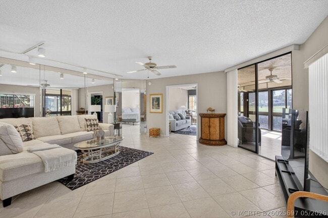 15694 Loch Maree Ln Unit 5903