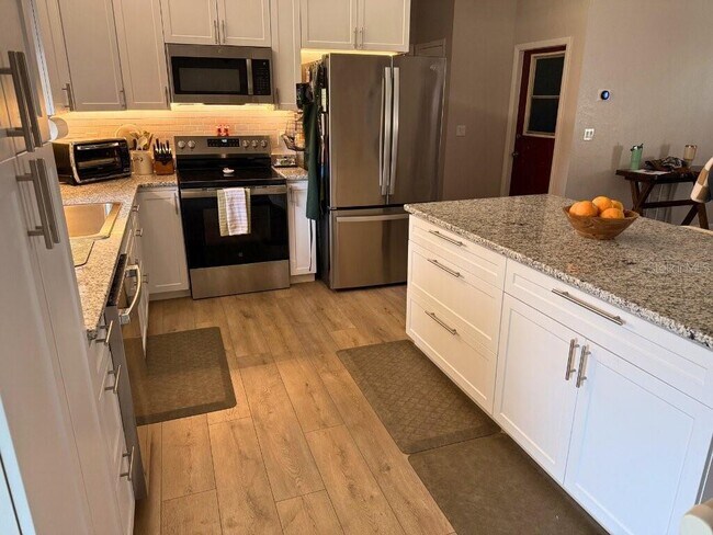 Photo - 7242 Ashmore Dr