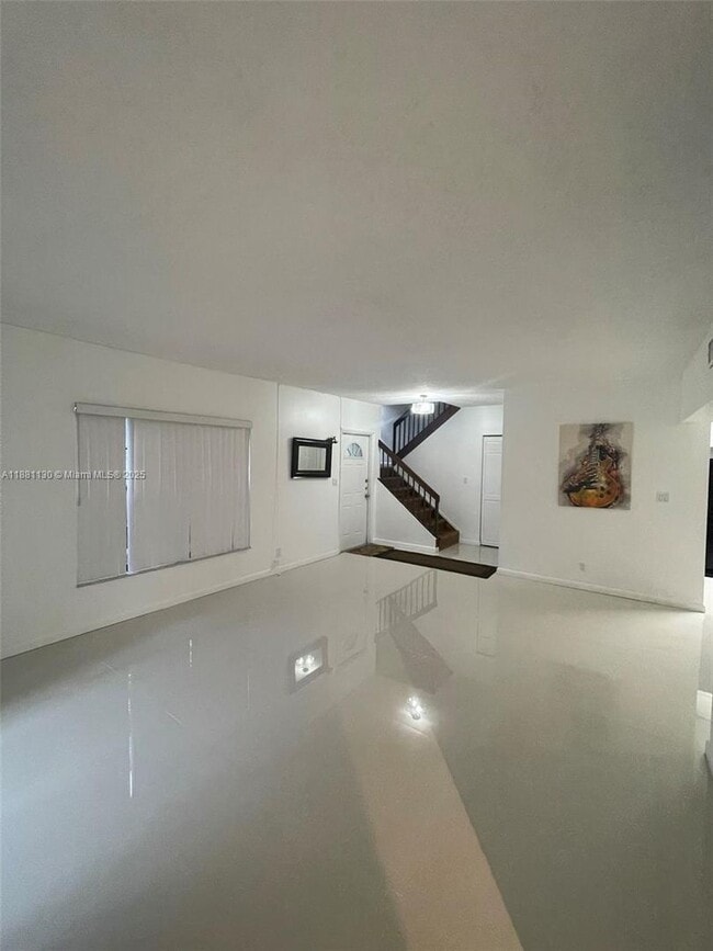 Building Photo - 2718 S University Dr Rental
