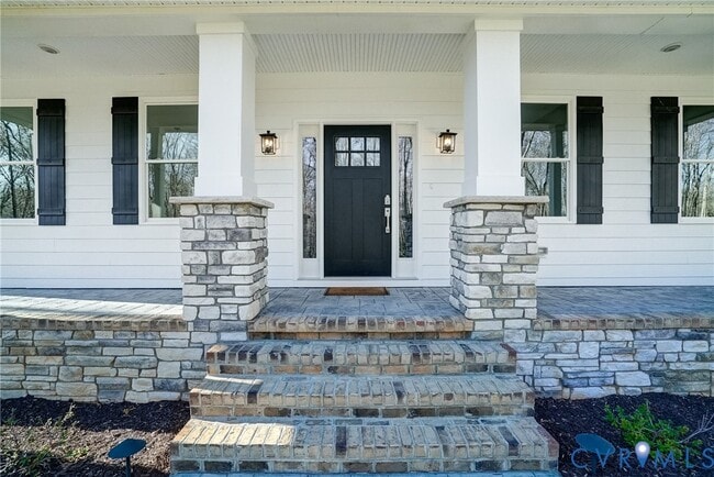 Photo - 620 Cross Ridge Ln