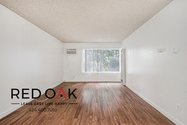 Photo - 5107 Passons Blvd Unidad 110