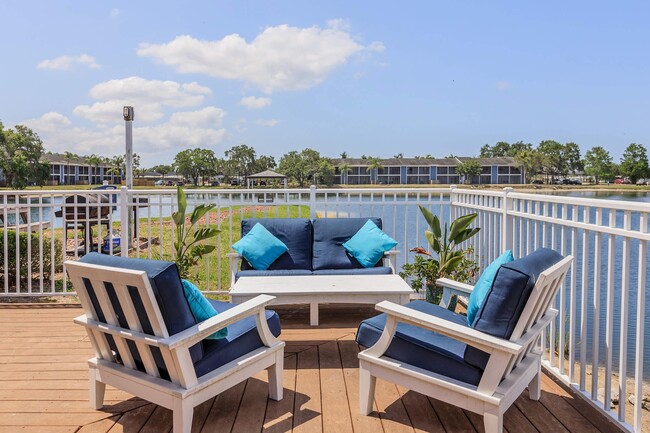 Photo - Fountain Lake