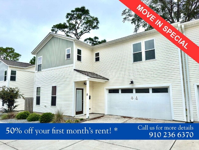 Building Photo - Modern 3BR/2.5BA Townhome | $1,900/mo. | P... Unit B
