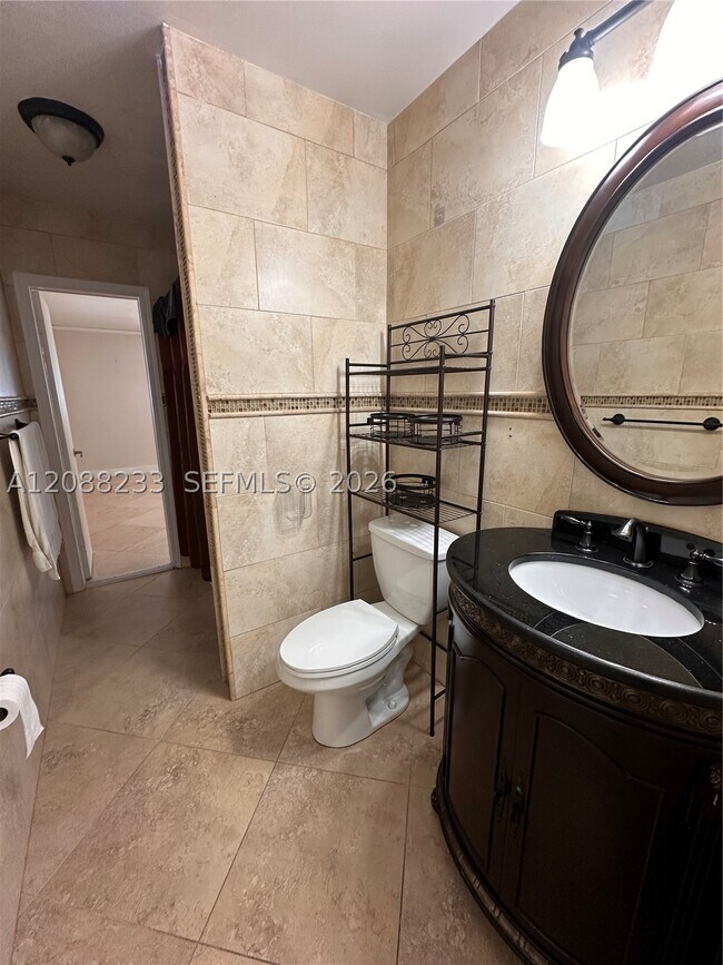 Photo - 7050 SW 5th St