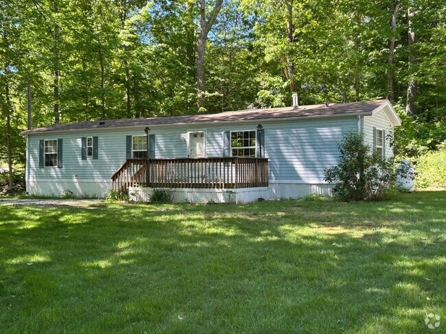 Building Photo - 54 Forest Dr Rental