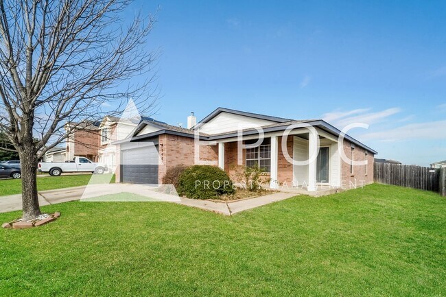 Building Photo - 3405 Starfish Dr