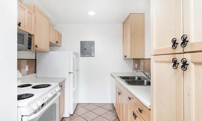 Photo - 2227 Canyon Blvd Unit 401A