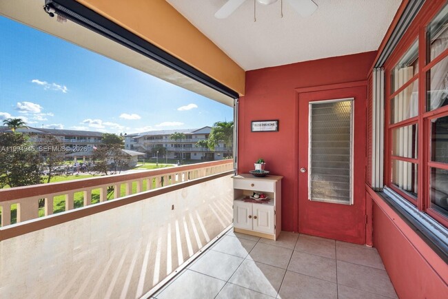 Photo - 5300 Washington St Unit C218