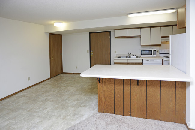 Interior Photo - College Living St. Cloud Rental