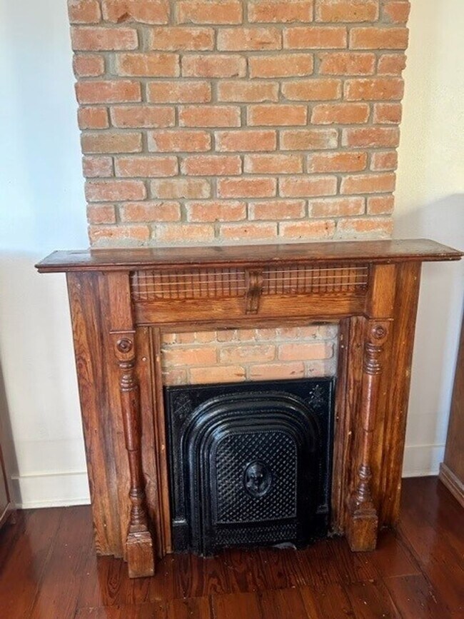 Photo - Charming Algiers Point Apartment Unit 413