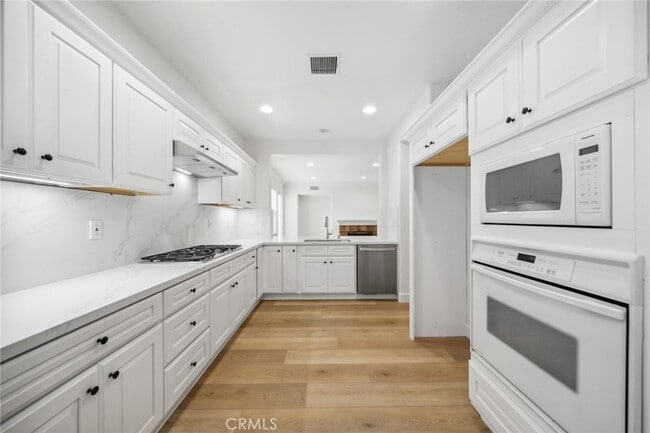 Photo - 236 Terra Cotta