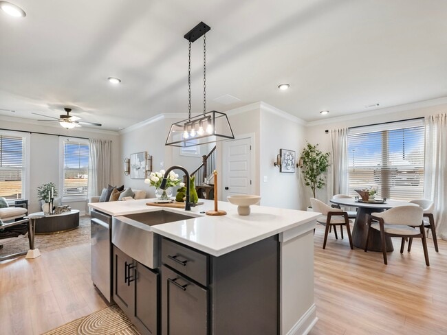Photo - 218 Grand Highlands Ct