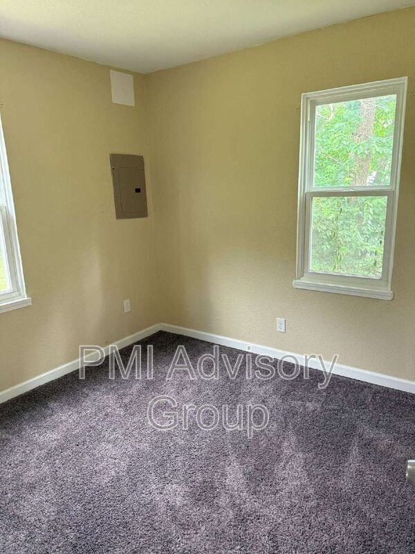 Photo - 2524 SW Valley Brook Ln