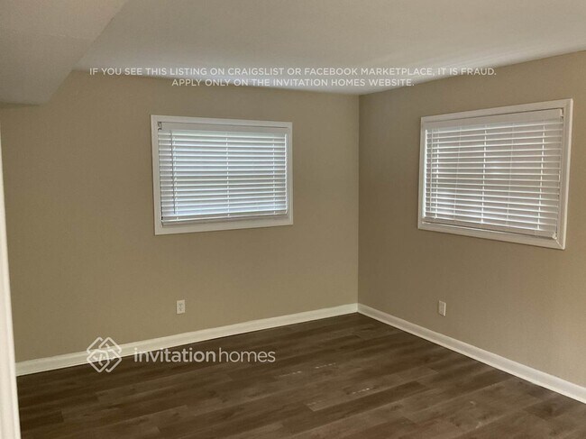 Photo - 2652 Williamsburg Dr