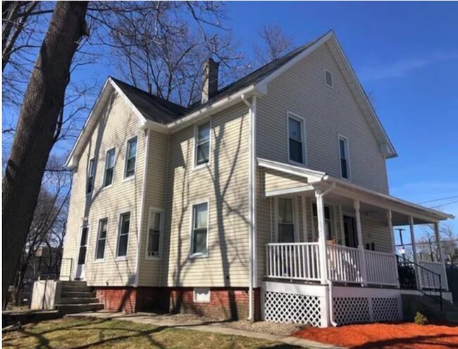 Photo - 51 Uxbridge St Unit 2