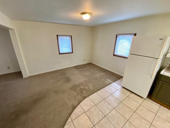 Photo - 623 5th Ave S