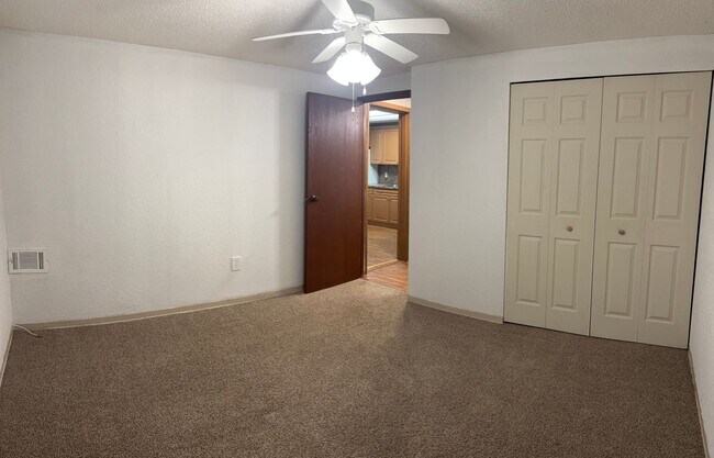 Photo - Up to 3 Months Free! Apply the Same Day, Get an Additional 1/2 Month Unidad 03-10027 - Veneto