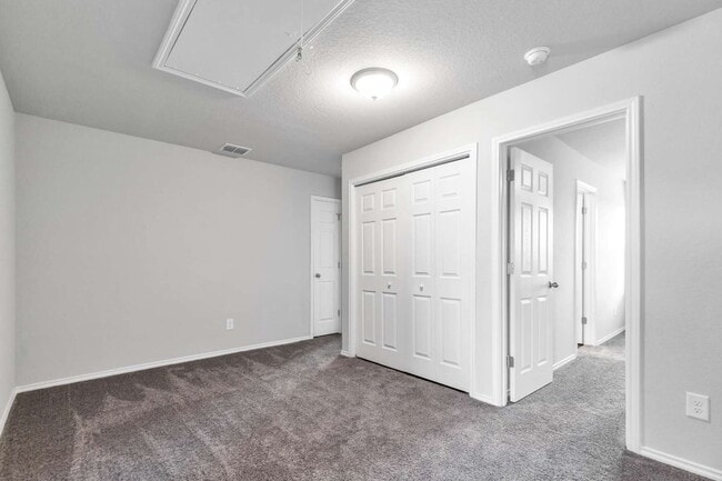 Photo - 610 Pleasanton Way