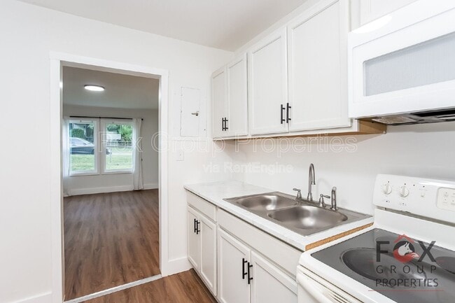 Photo - 505 Hickory St