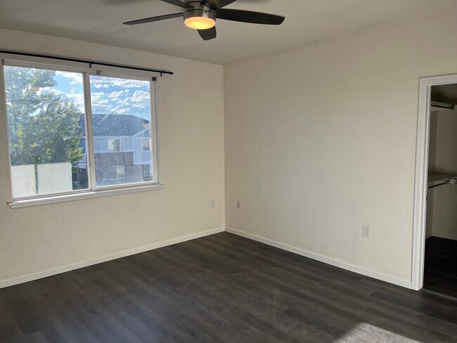 Master Bed - 5534 Lewis St Unit 5534 LEWIS ST  205