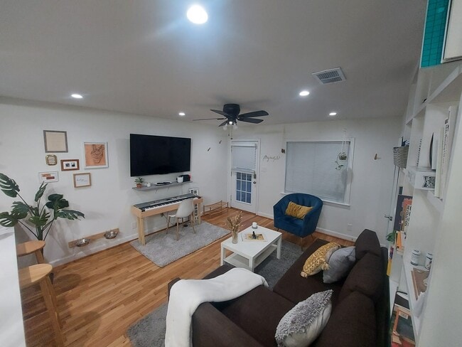 Photo - 1850 Portsmouth St Unit 1