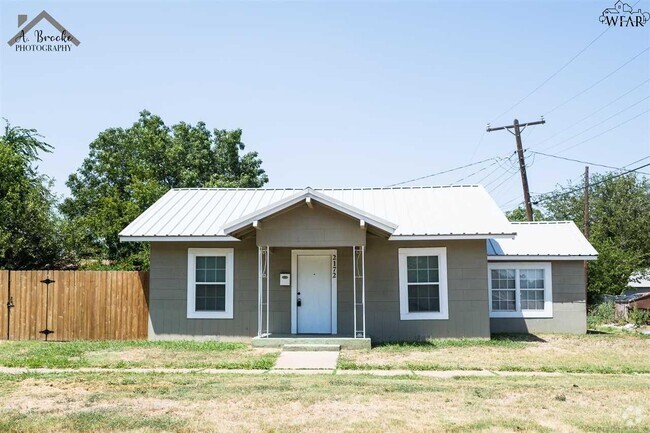 Building Photo - 2172 Ave L Rental