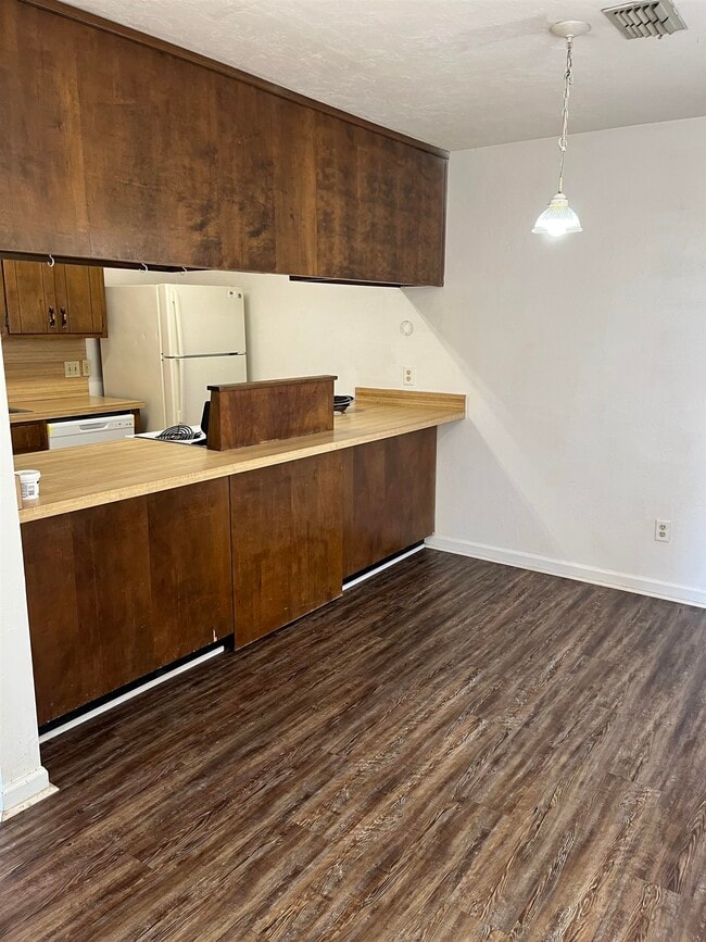 Photo - 2007 Bradford Ct