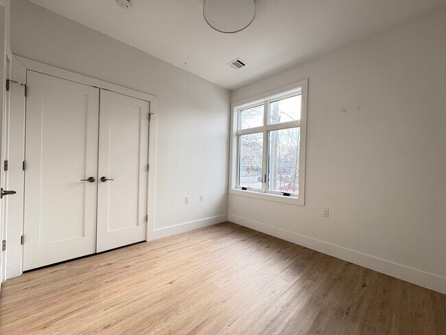 Photo - 276 Duncan Ave Unidad 4