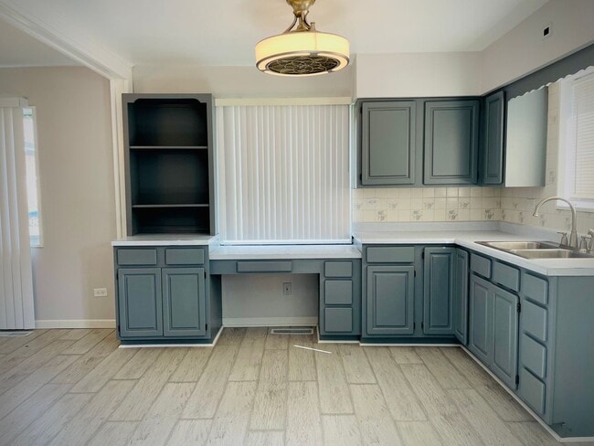 Photo - 3 Bedroom 1.5 Bathroom-Calumet City