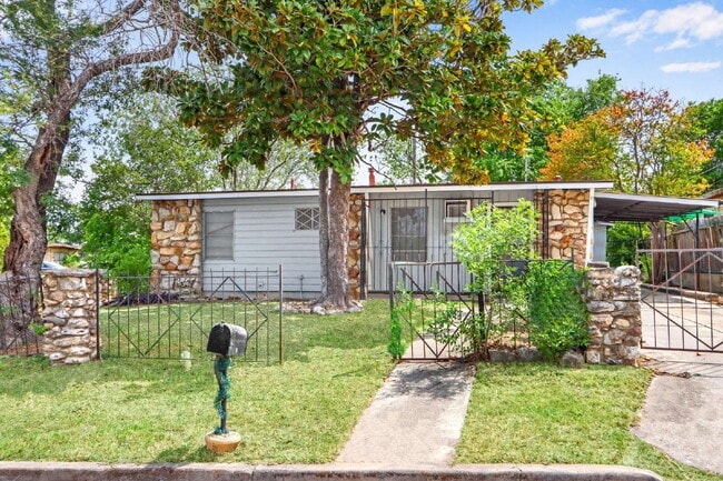 Photo - 4602 Centralia Dr Unit Casita