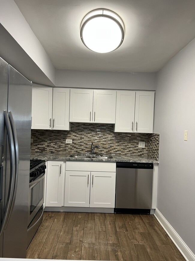 Photo - 1220 Carol St Unit 2B
