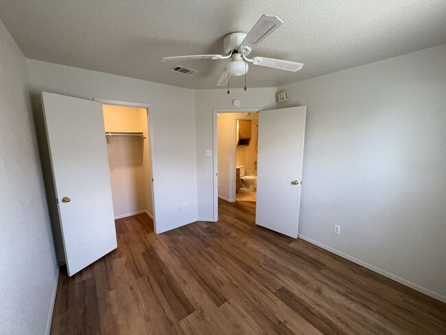 Photo - 621 Deloris Dr