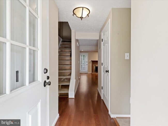 Photo - 1563 Autumn Ridge Cir