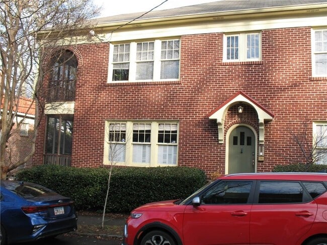 Building Photo - 789 Frederica St NE