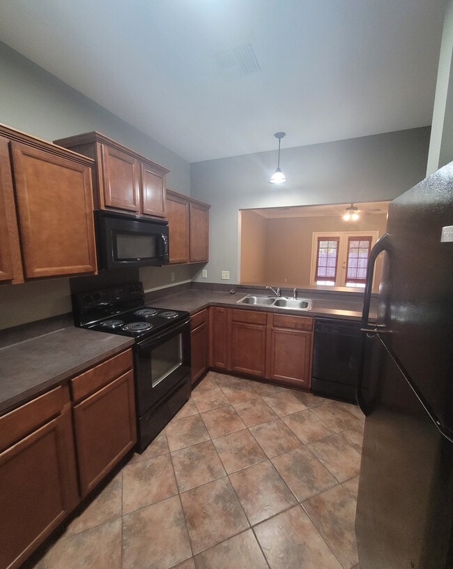 Photo - 8 Townhouse Cv