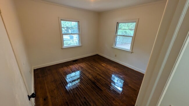 Photo - 1504 Hyman Ave