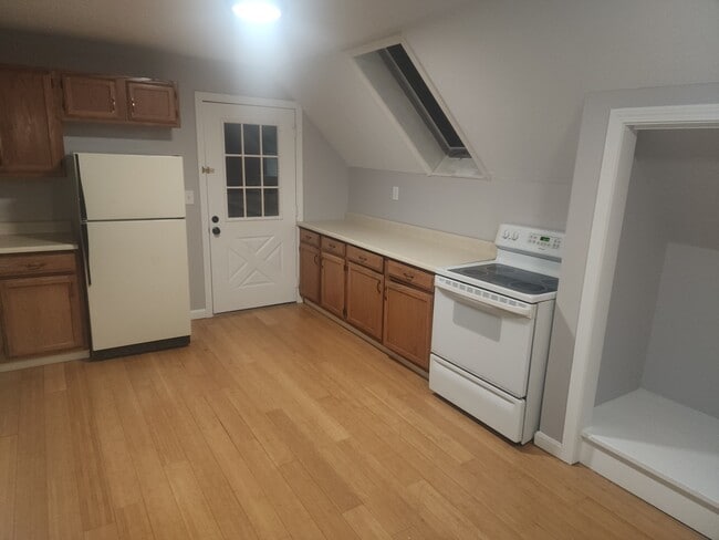 Photo - 14 Summer St Unidad 2