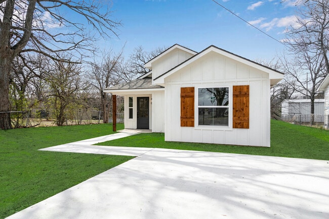 Photo - 1521 S Rusk Ave