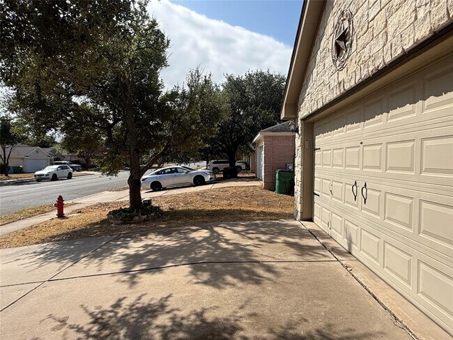 Photo - 808 Sunflower Dr