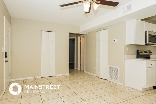 Photo - 2225 W Dana Dr