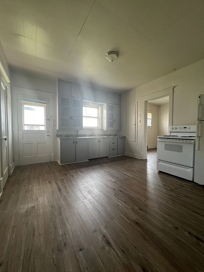 Photo - 631 S 5th Ave Unit 631