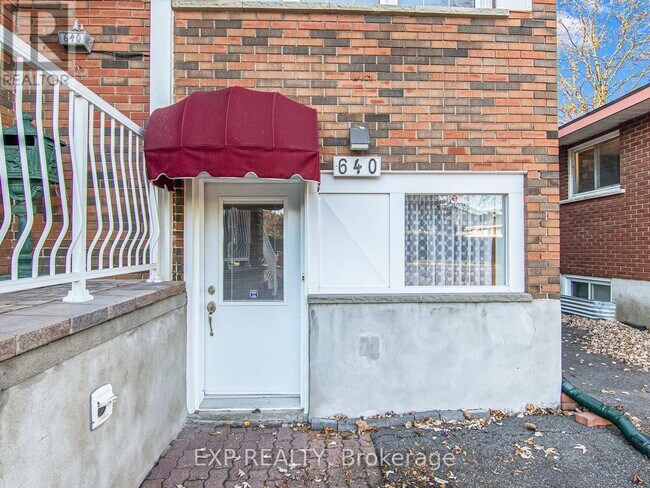 Photo - 640 Morin St