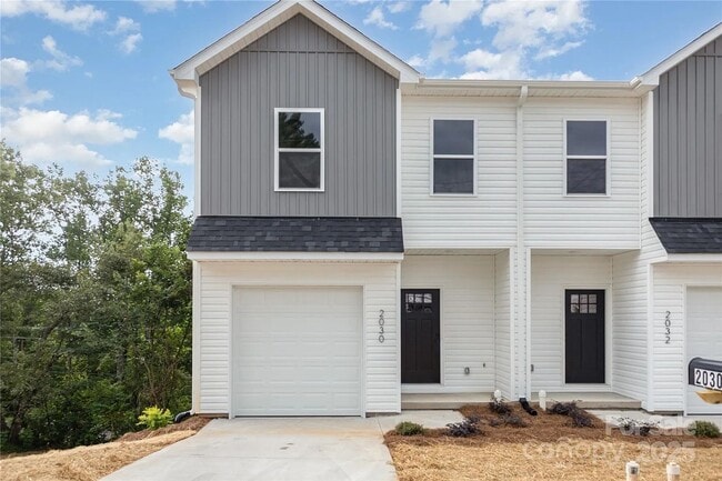 Building Photo - New Construction 3 Bed 2.5 Bath Home in Hi...