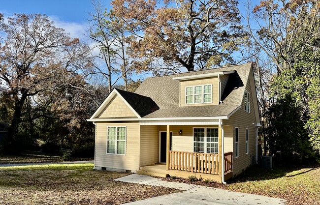 Atlanta Avenue - Atlanta Avenue House