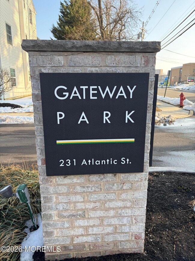 Photo - 231 Atlantic St Unit 33